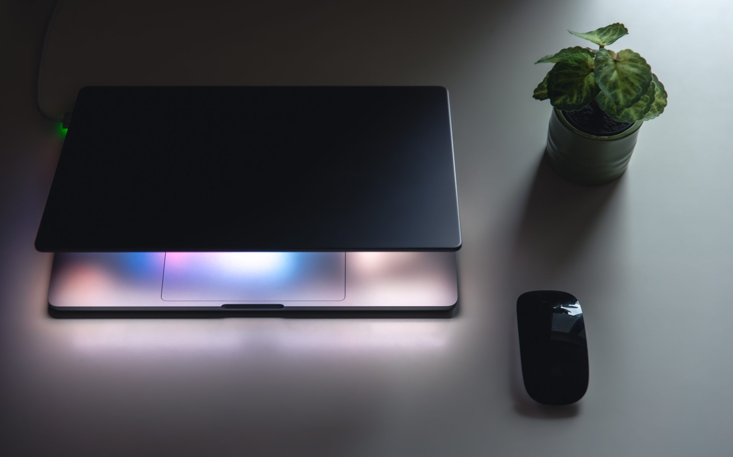 Apple’s Push Toward On-Device AI and Its Impact on Mac Performance