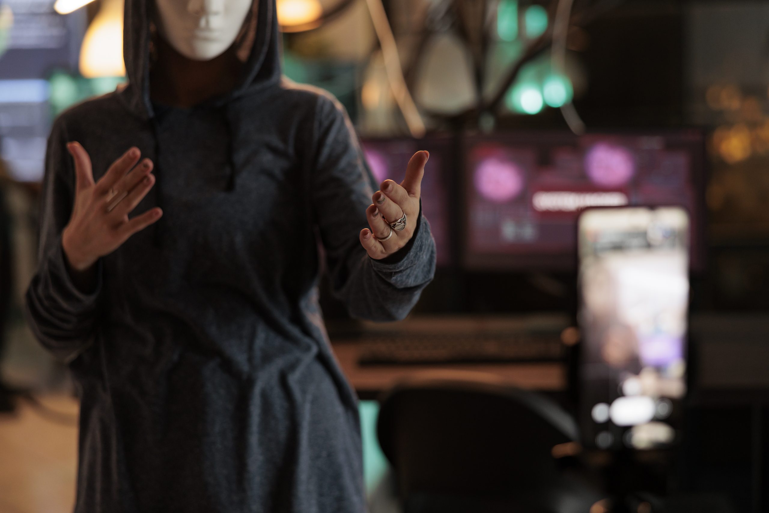 Legal Uses of the Dark Web: Whistleblowers, Journalists, and Free Speech Networks